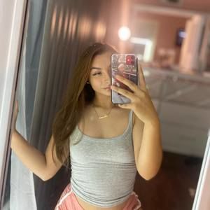 Meet your Posher, Melanie